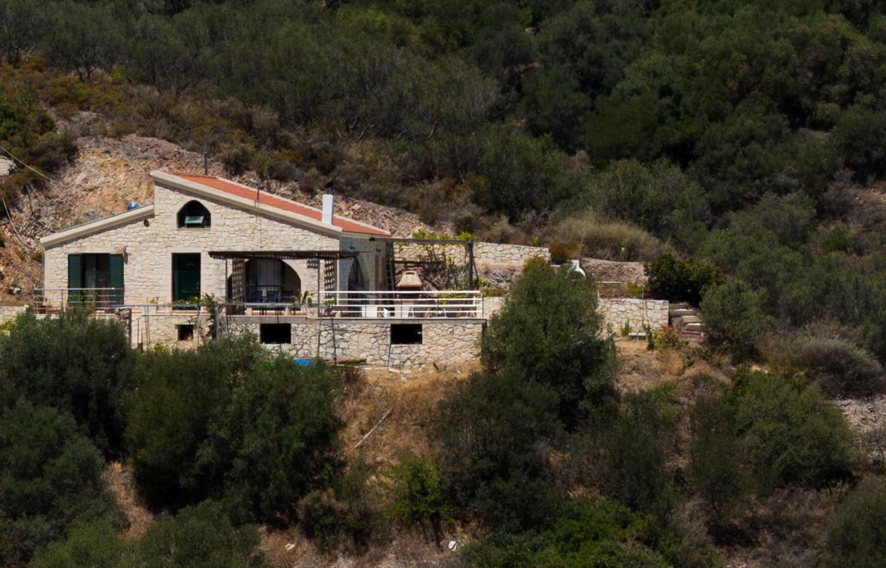 Bio Energy Villa Antonis สตาโลส ภายนอก รูปภาพ